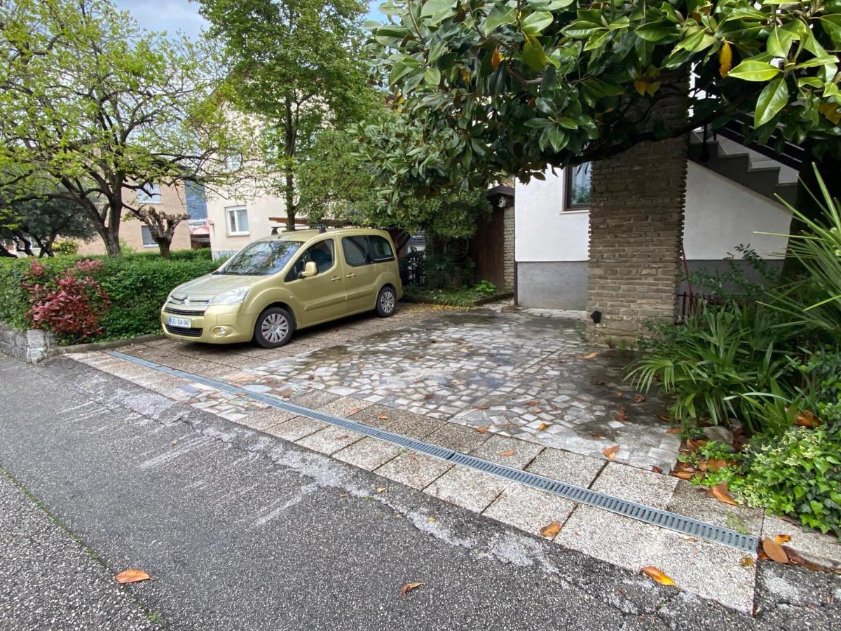 Apartma Magnolija 노바고리차 외부 사진